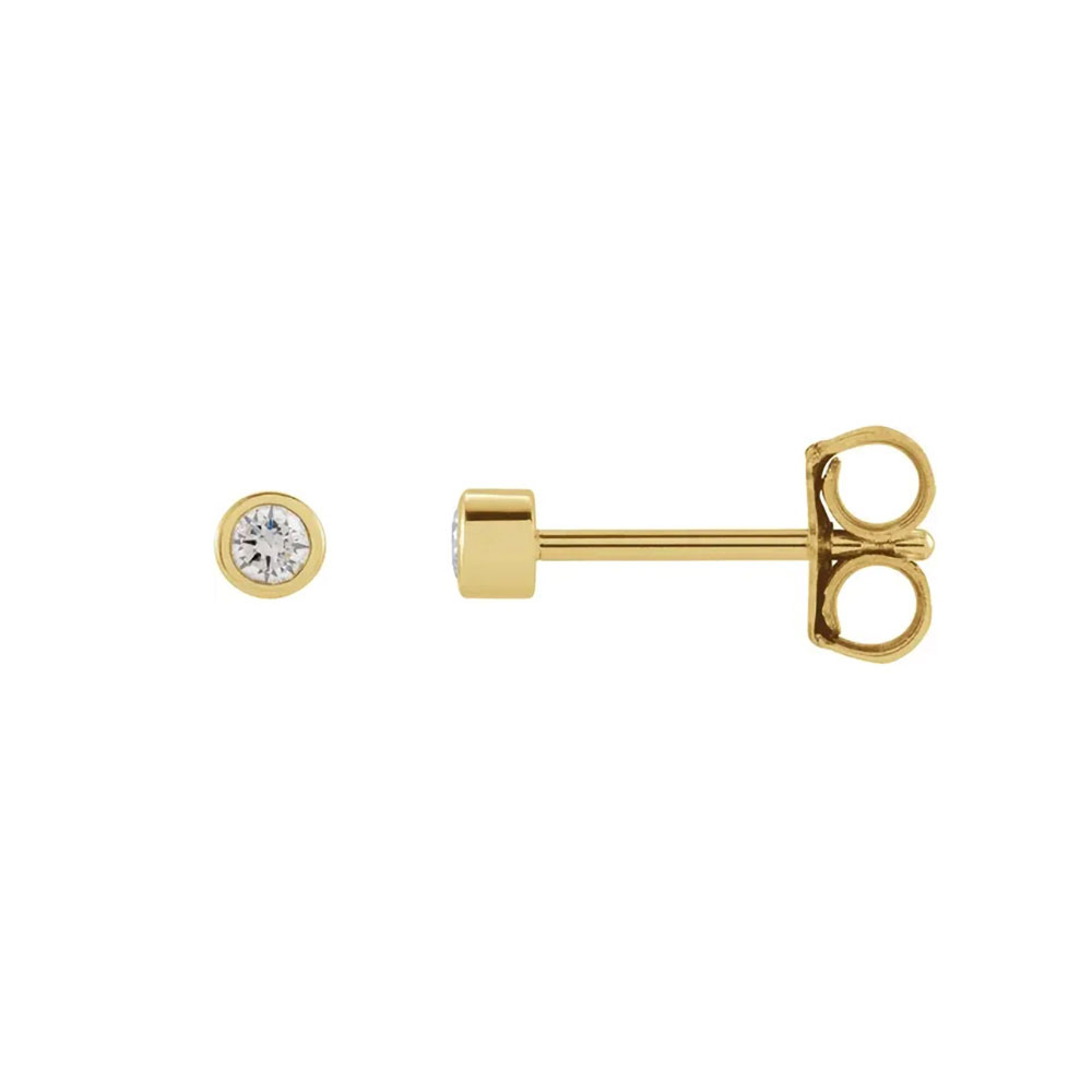 Understated elegance shines through with these 14k gold earrings, each with a 1/8 Carat diamond, perfect for everyday wear.